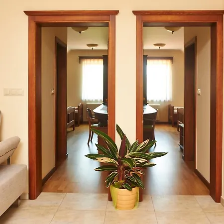 Tourism Tompa Inn