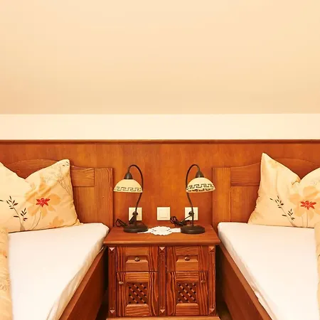 Mini-hôtel Tourism Tompa *