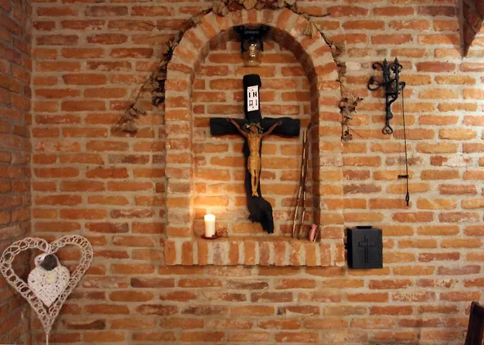 Tourism Tompa Värdshus *