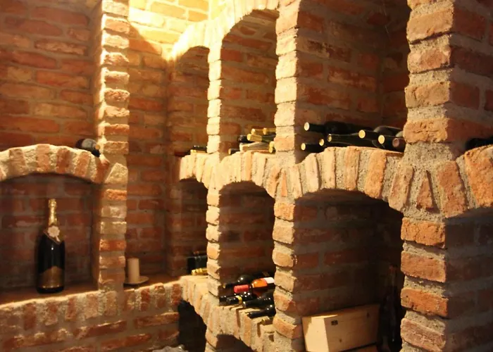 Tourism Tompa Värdshus *